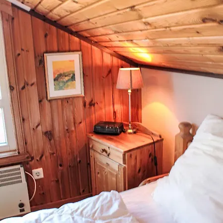 Heckenrose By Interhome *